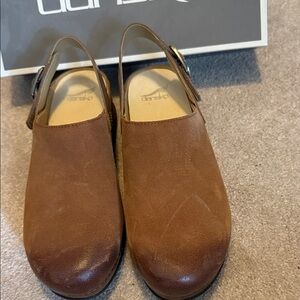 Women’s Danilo Brown Suede Clogs